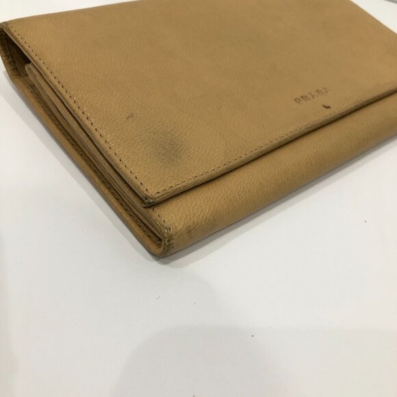 Prada Beige Leather Flap Long Wallet Sku#84452 (Gently used, corners rubbing) - Picture 5 of 13